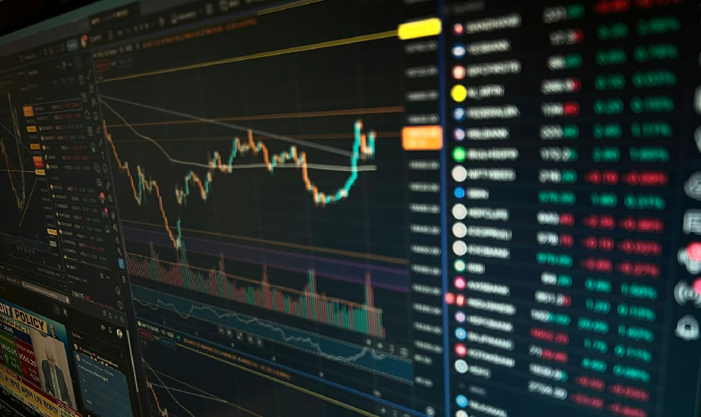 今日股市最新行情查询