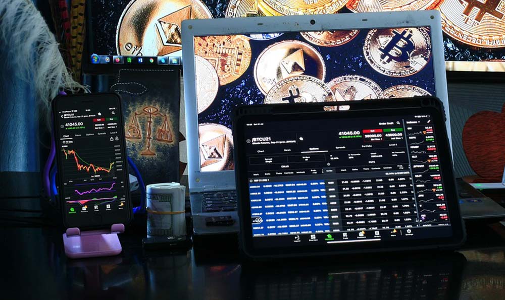 期货鑫东财配资十倍安全吗？股票配资平台怎么选？